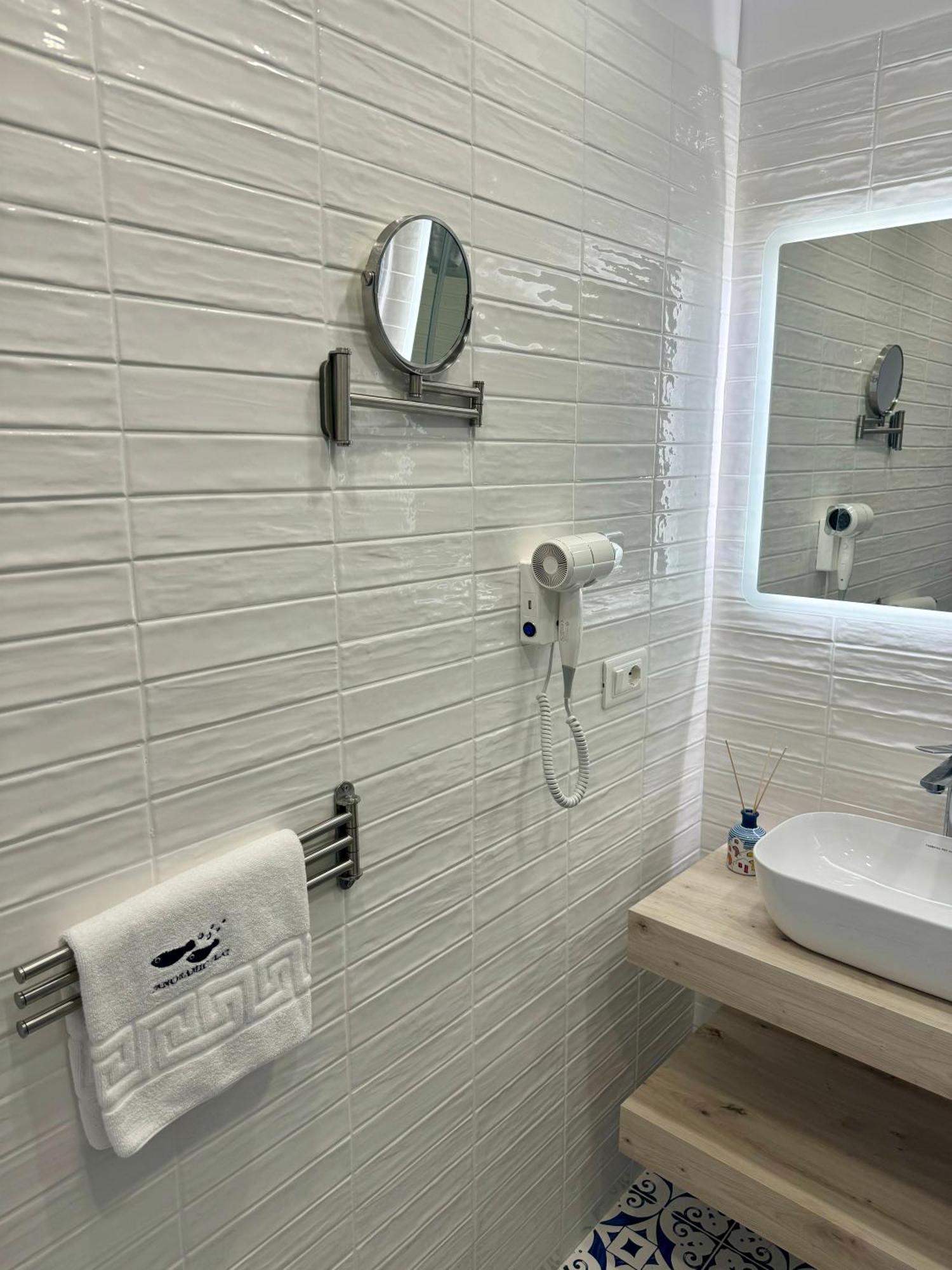 Апартаменты Panoramic Flat Amalfi Coast - Sea View 1 Виетри Экстерьер фото