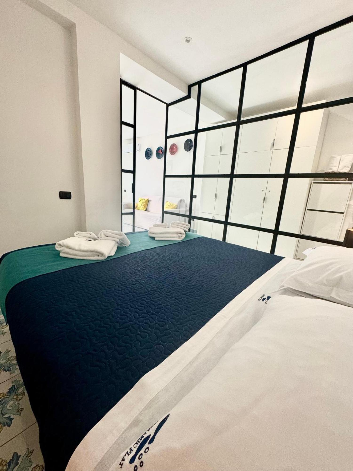 Апартаменты Panoramic Flat Amalfi Coast - Sea View 1 Виетри Экстерьер фото