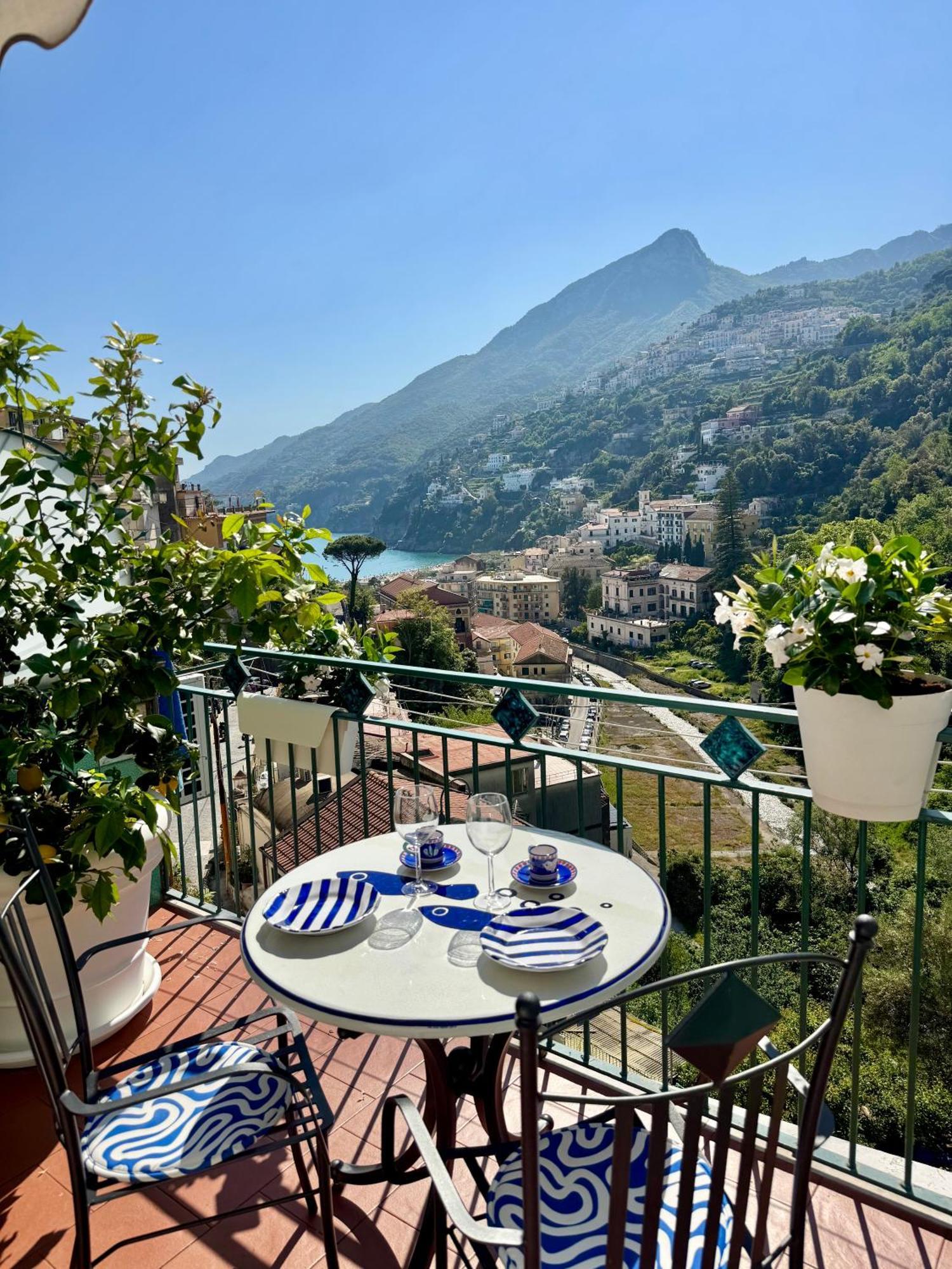 Апартаменты Panoramic Flat Amalfi Coast - Sea View 1 Виетри Экстерьер фото